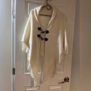 ***😀3 for $35./Beautiful LA Express off white women’s poncho style wrap.
